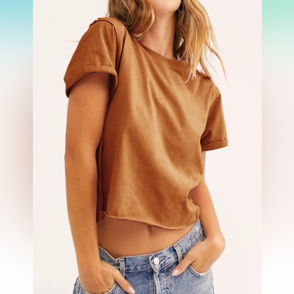 Women's Summer Casual Loose Fit
Basic Short Sleeve Crop T-Shirt - Picture 3 of 7